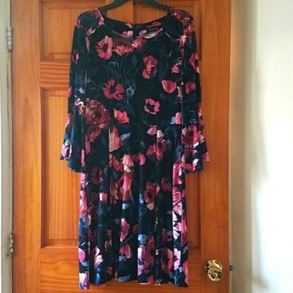 Ivanka trump floral dress size medium - Picture 3 of 6